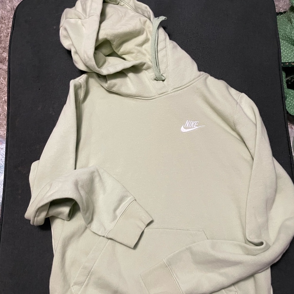 Pistachio green Nike hoodie size small